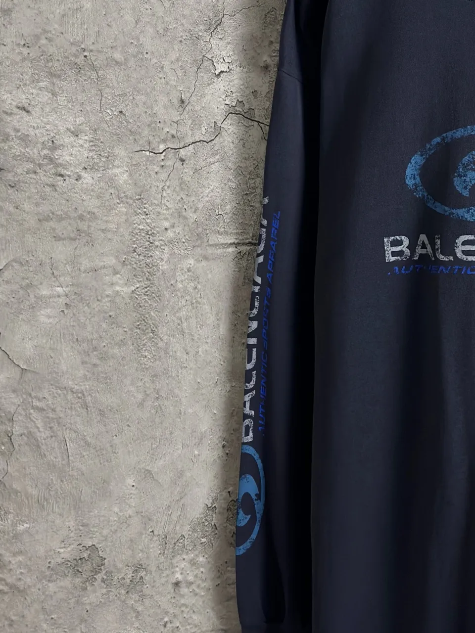 Balenciaga LOGO 💰P155 Size:Xs-L ：